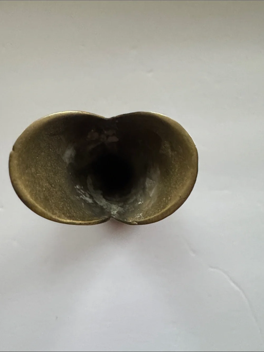 Vintage Solid Brass Bud Vase Mid Century Modern Tulip Neck Flower Vase 7” Tall